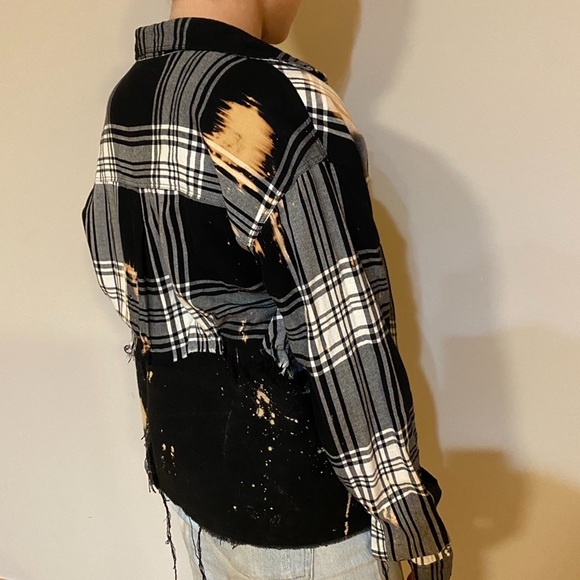 Upcycled plaid and denim shirt - Picture 6 of 8